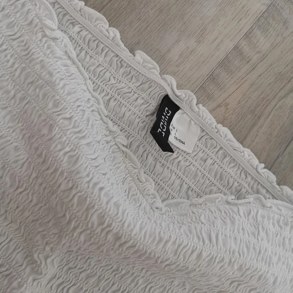 Top - Picture 3 of 3